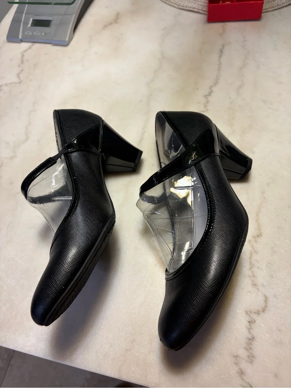 Life Stride Black Mary Jane Heel Pumps